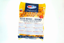 Картофельные дольки professionfl с кожурой и специями 2,5кг agrafrost